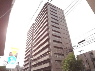 ロイヤルガーデン岡山駅前壱番館の物件外観写真